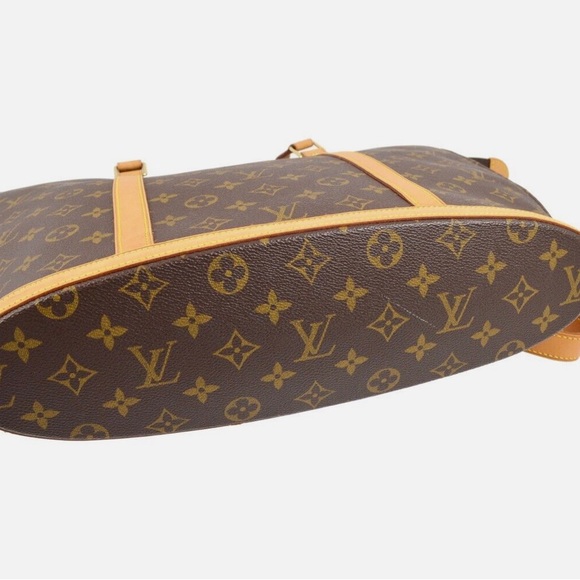 Louis Vuitton Bags - Picture 13 of 16